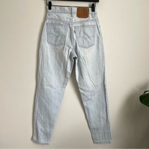 Vintage Levi’s 550’s light wash
